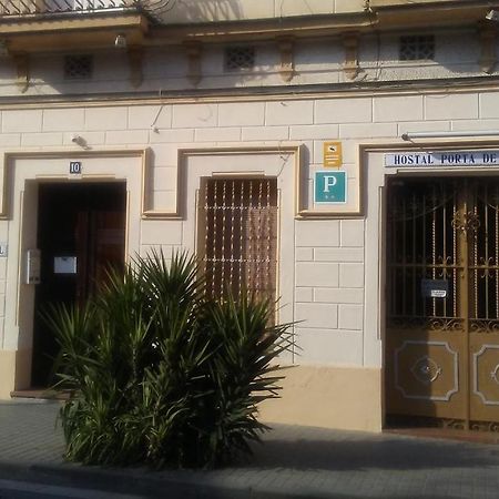 Hostal Porta De Ferro Sant Boi de Llobregat Kültér fotó